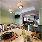 Casale Ermo Colle Bed & Breakfast 4*